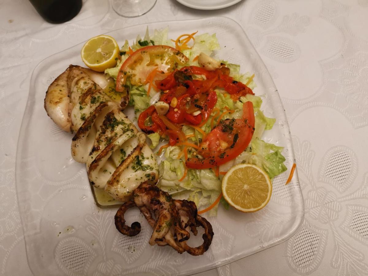 Hotel Meson El Numero Uno Antequera Eksteriør bilde